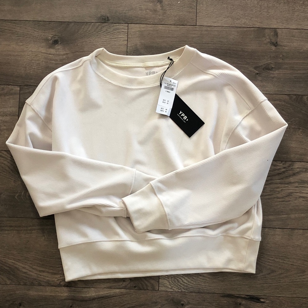 Abercrombie & Fitch Women's Cream Crew Neck Sweater